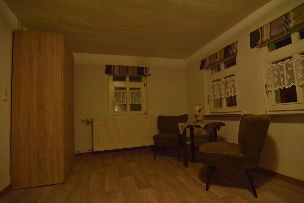 Traditionsgasthof Zum Luedertal Bimbach Екстериор снимка